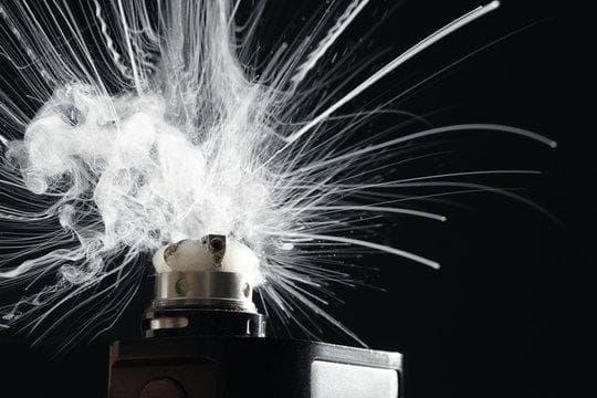 elektronicka cigareta bez nikotinu skodlivost v praxi — co říkají studie a jak snížit riziko