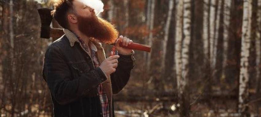 Co je špatně na elektronických cigaretách — průvodce riziky, mýty a fakta