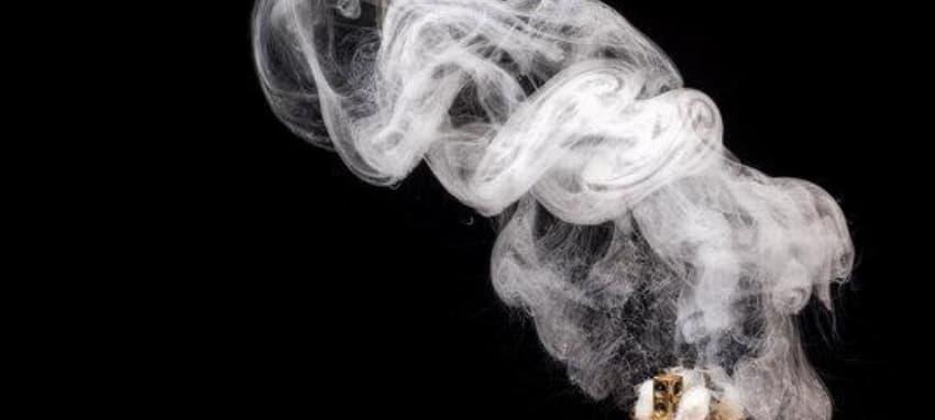 Praktický průvodce 2026 elektronická cigareta baterie – jak nabíjet, udržovat a zajistit bezpečnost